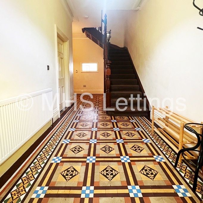 144 Woodsley Road, Leeds, LS2 9LZ - Photo 1