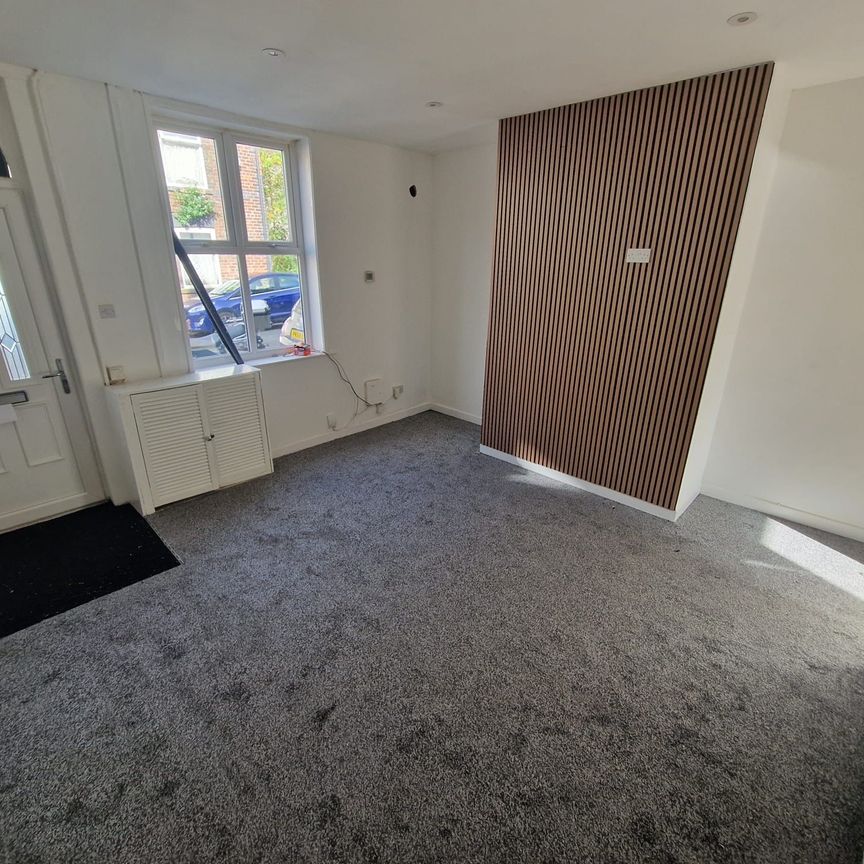 Caledonia Street - Photo 1