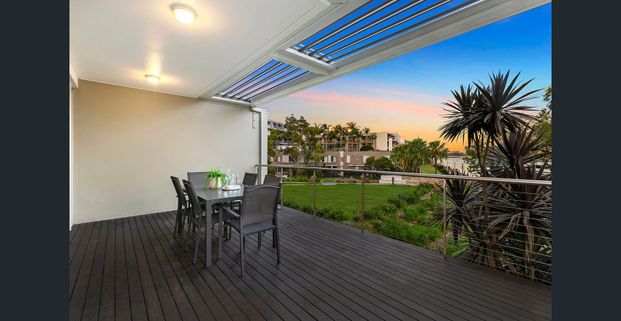 Trilevel Waterfront Townhouse with Internal Basement Parking - Photo 1