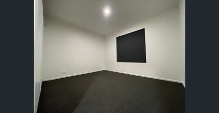 Charming 2-Bedroom Unit in Salisbury - Photo 5