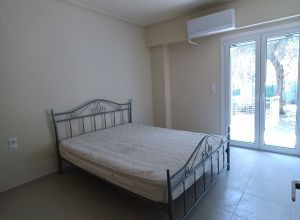 Studio/Γκαρσονιέρα για ενοικίαση - Λαμία, - Φωτογραφία 1