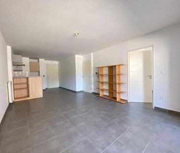 Location appartement récent 3 pièces 60.4 m² à Castelnau-le-Lez (34... - Photo 6