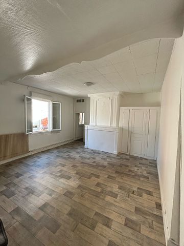 Location Appartement 4 pièces 98m² - Photo 4