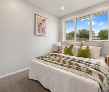 Fully renovated 3 double bedrooms bungalow - Photo 2