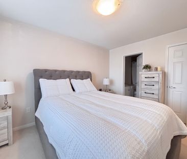 For Lease - 931 Nadalin Heights, Milton, Ontario - Photo 4