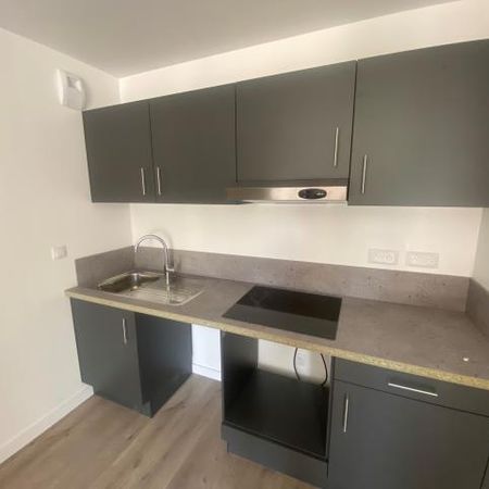 Location Appartement 2 pièces 42m² CAEN 14000 - Photo 3