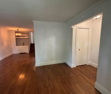 For Lease - 3857 Panama Court Unit# Upper unit, Niagara Falls, Ontario - Photo 1