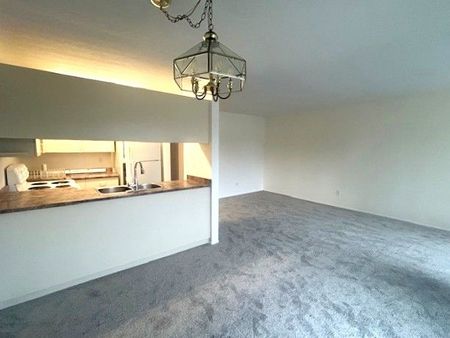 11 270 Harwell Road - Photo 2