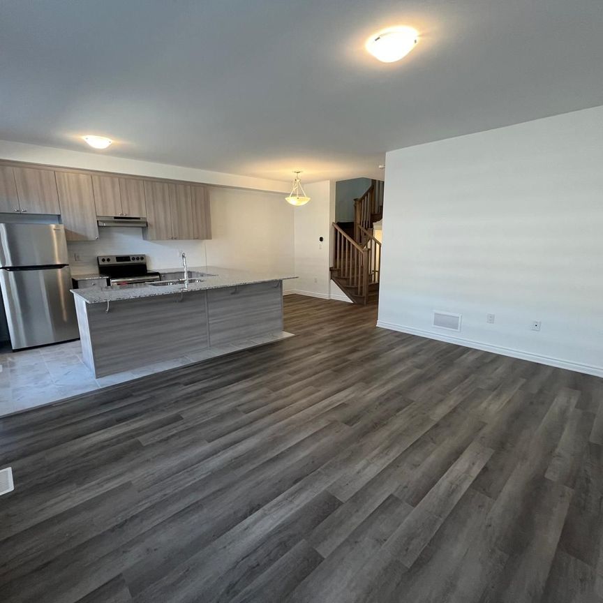 For Lease - 1633 Thames Circle, Milton, Ontario - Photo 1