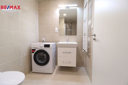 Pronájem bytu 1+kk v osobním vlastnictví 35 m², Praha 9 - Hloubětín - Photo 5