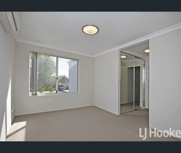 1/11 Eacott Street, Mandurah, WA 6210 - Photo 3