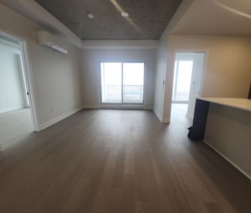 5605 Avenue Pierre-De Coubertin, #1113 - Photo 2