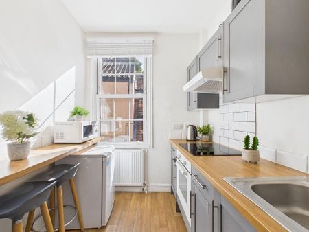 2 bedroom flat to rent - Photo 3