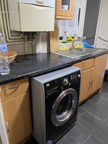 4 Bed Detached House, Pamdevon Road, CR0 - Photo 4