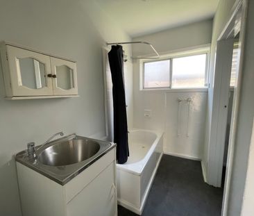 5/5-7 New St, South Kingsville VIC 3015 - Apartment For Rent | Domain - Photo 3