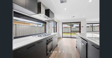 Space, Style & Serenity - Your Byford Escape Awaits - Photo 4