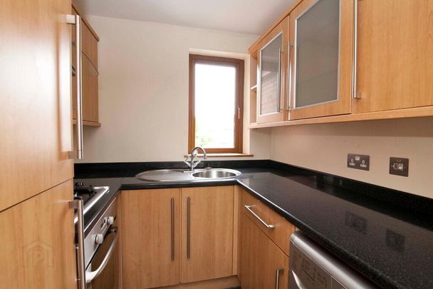 27 Eastleigh Crescent, Belfast, BT5 6HT - Photo 1