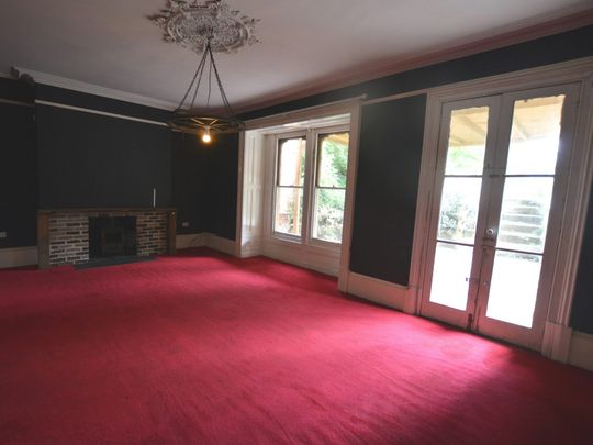 Farm House to rent on - Photo 1