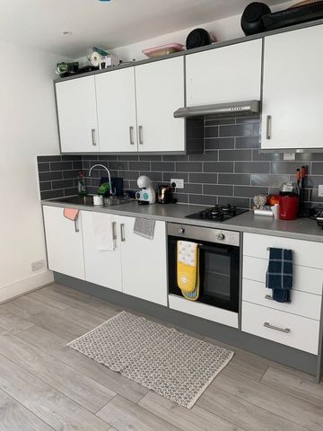 Room in a Shared House, Cobham Road, N22 - Photo 4