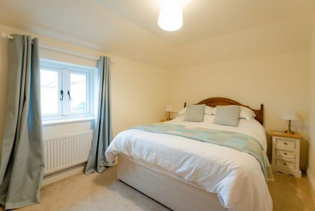 2 bedroom detached house to rent - Photo 5