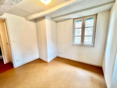 Location Appartement 3 pièces 49m² UZERCHE 19140 - Photo 4