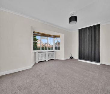 2 bedroom end of terrace house to rent - Photo 2