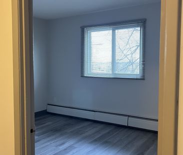 50 Prevette Street, Manitoba, R2K 3E3, Winnipeg - Photo 1