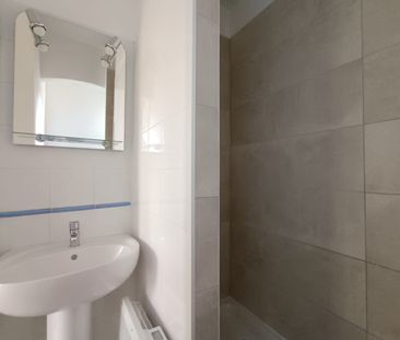 Location Appartement 2 pièces 40m² NARBONNE 11100 - Photo 2