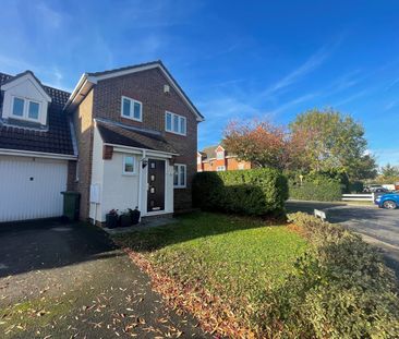 Holly Bank, Langdon Hills, Basildon - Photo 5