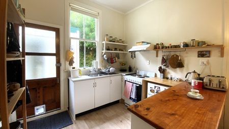 12a Freeling Street, Island Bay - Photo 5