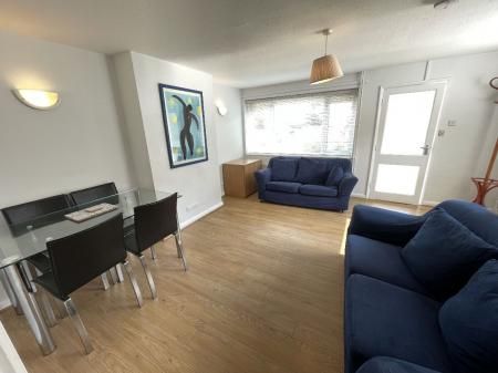 Verwood Close, Canterbury - Photo 4