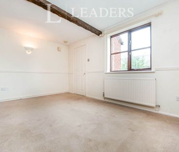 2 bedroom house to rent Haycroft Close, Bishops Cleeve, Cheltenham,... - Photo 5