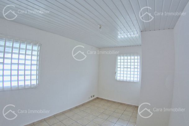 Location Appartement 2 pièces 45m² CAYENNE 97300 - Photo 1