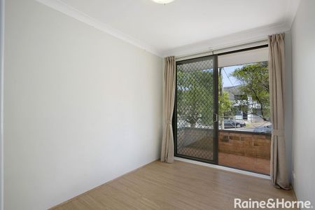 2/82-84 Hunter Street, Hornsby, NSW 2077 - Photo 2