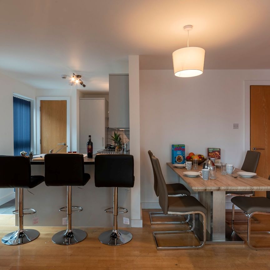 2 Bed Flat, Beck Street, NG1 - Photo 1