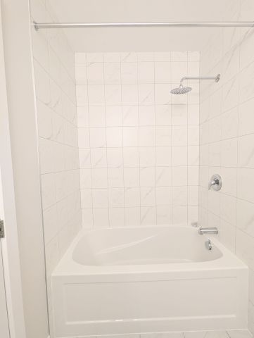 For Lease - 127 Beebalm Crescent, Barrhaven, Ontario - Photo 2