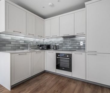 2 bedroom apartment to rent - Photo 4
