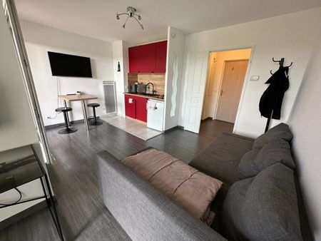 Location Appartement 24m² VILLENEUVE D ASCQ 59650 - Photo 2
