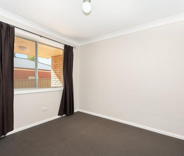 Modern & Convenient Living in East Albury - Photo 1