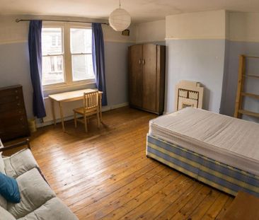 5 bedroom house to rent - Photo 2