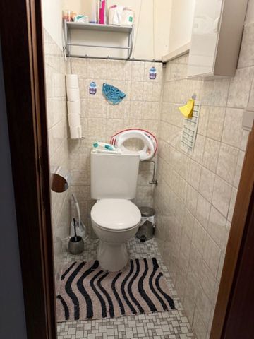 Te huur: 2 slaapkamer appartement in centrum Aalst - Photo 4