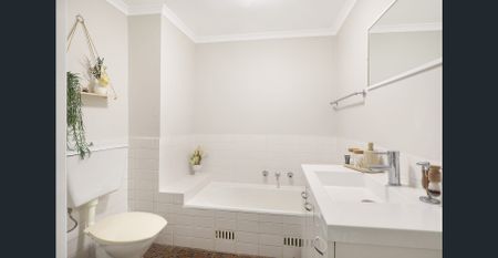 Two-Bedroom Apartment located In Wollongong CBD - Photo 4