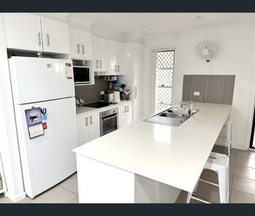 16/40-42 Holland Cres, Capalaba, Qld 4157 - Photo 1
