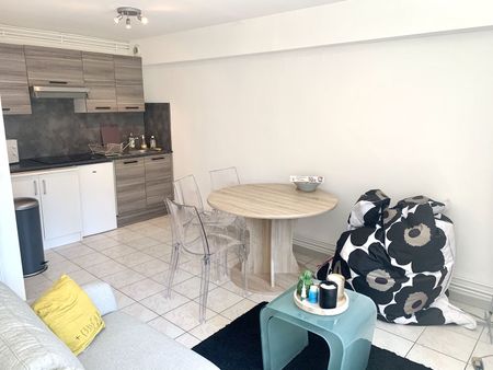 Location Appartement 2 pièces 35m² LONGWY 54400 - Photo 4