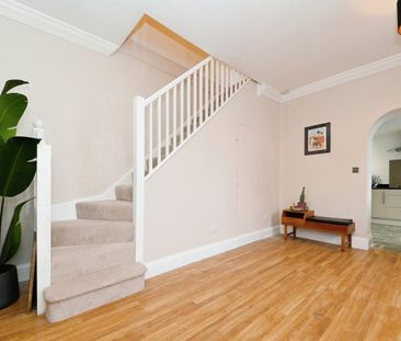 Checker Street - Photo 3