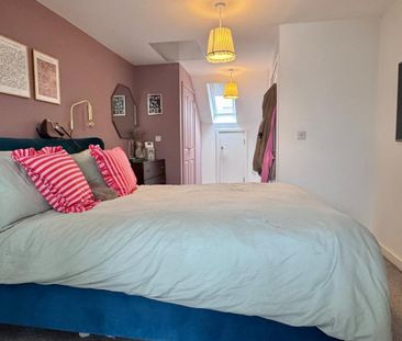 3 bedroom terraced house to rent - Photo 4