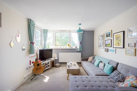 1 bedroom flat to rent - Photo 4