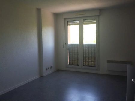Location appartement 1 pièce - 26m² à Limoges (87000) - Photo 4
