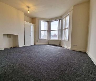 Grosvenor Place, Margate, CT9 - Photo 1