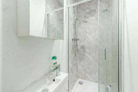 Pinner Road, Harrow, HA1 - Photo 3